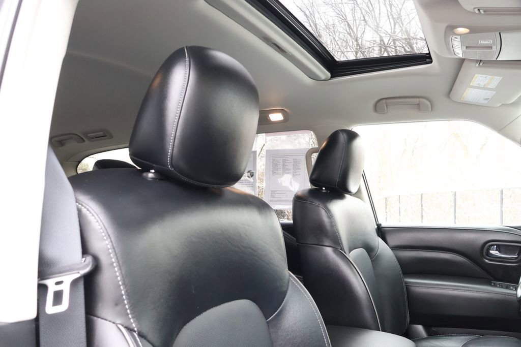 Used 2024 INFINITI QX80 Luxe image 44