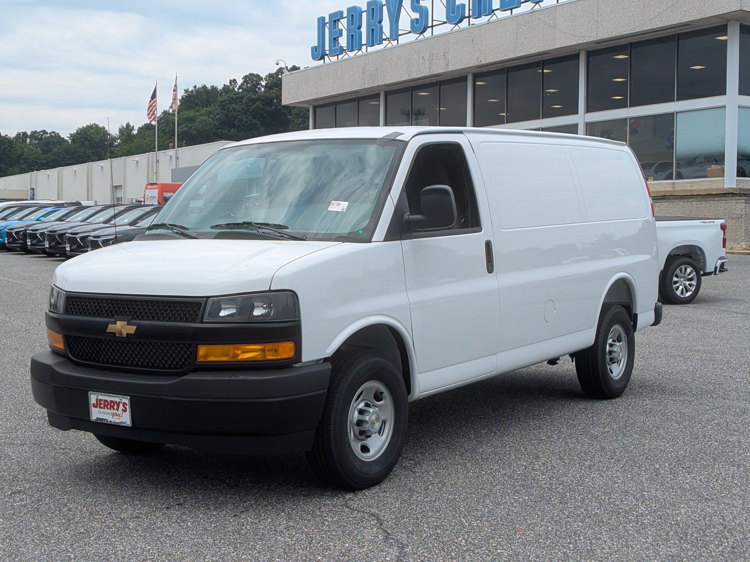 New 2026 Chevrolet Express 2500 w/ Driver Convenience Package RWD image 4