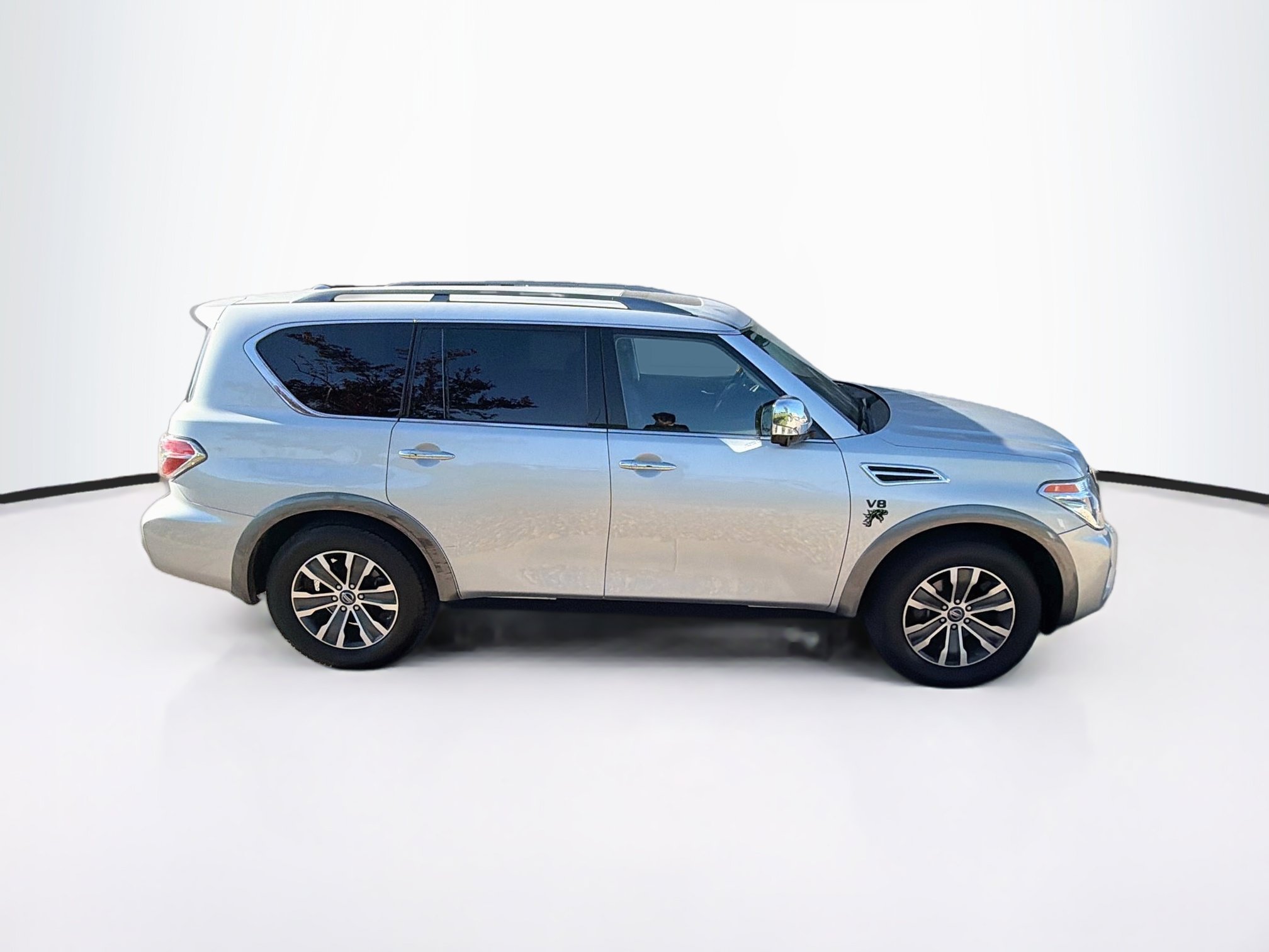 Used 2018 Nissan Armada SL w/ Moonroof Package AWD/4WD image 10