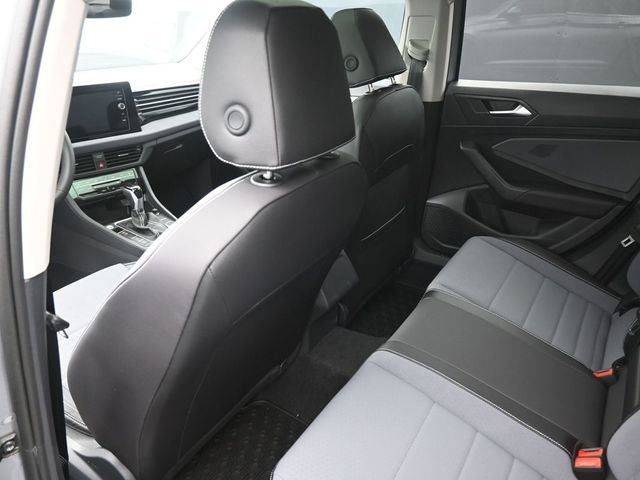 New 2026 Volkswagen Jetta SE FWD image 10