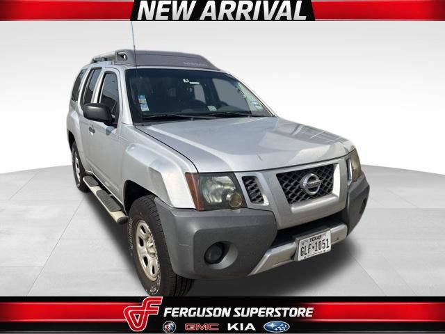 Used 2015 Nissan Xterra X RWD image 1