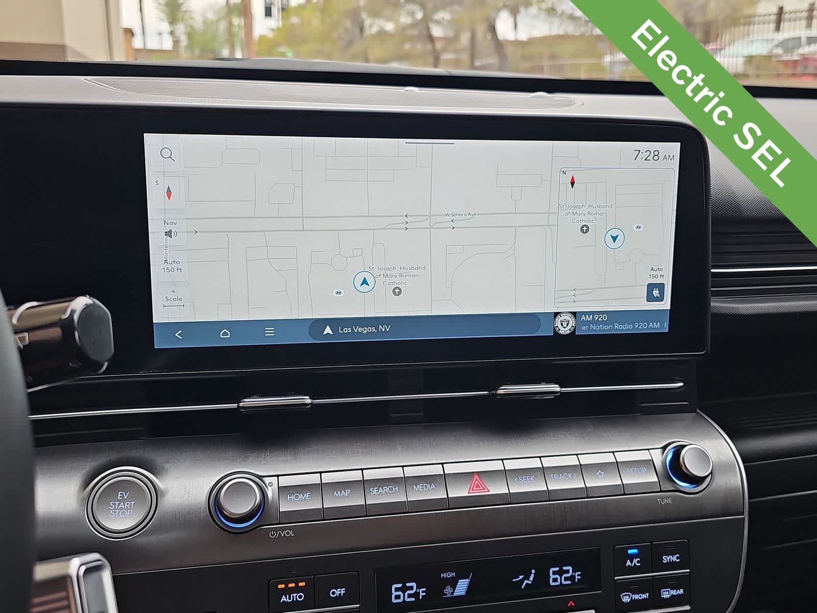 Certified 2024 Hyundai Kona SEL FWD image 27