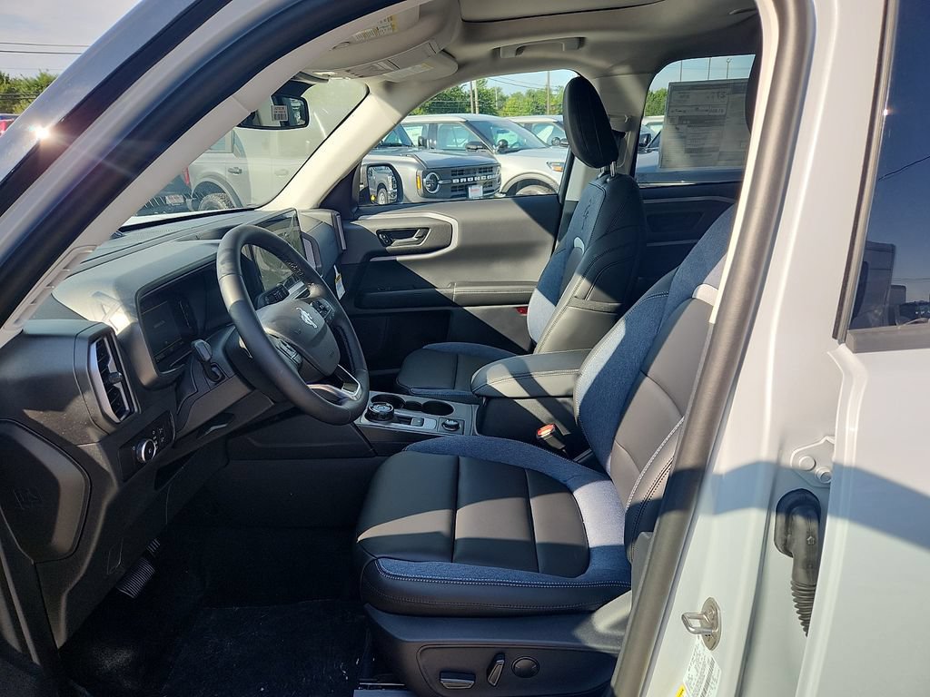 New 2026 Ford Bronco Sport Outer Banks w/ Outer Banks Tech Package+ AWD/4WD image 6