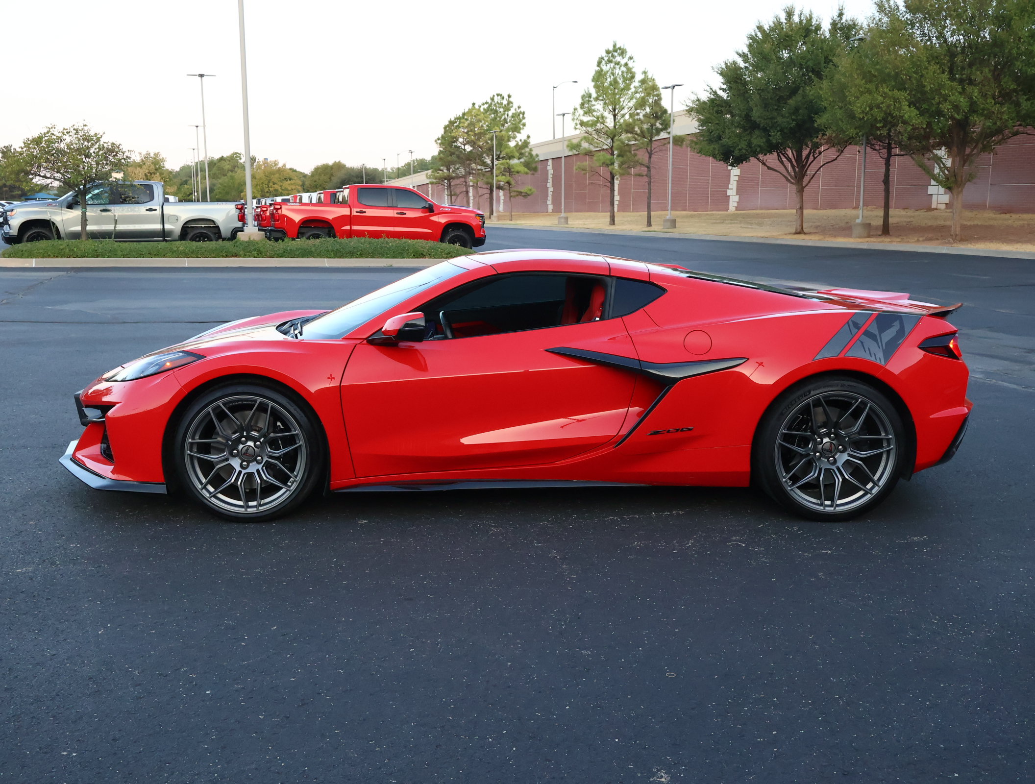 Used 2023 Chevrolet Corvette Z06 RWD image 38
