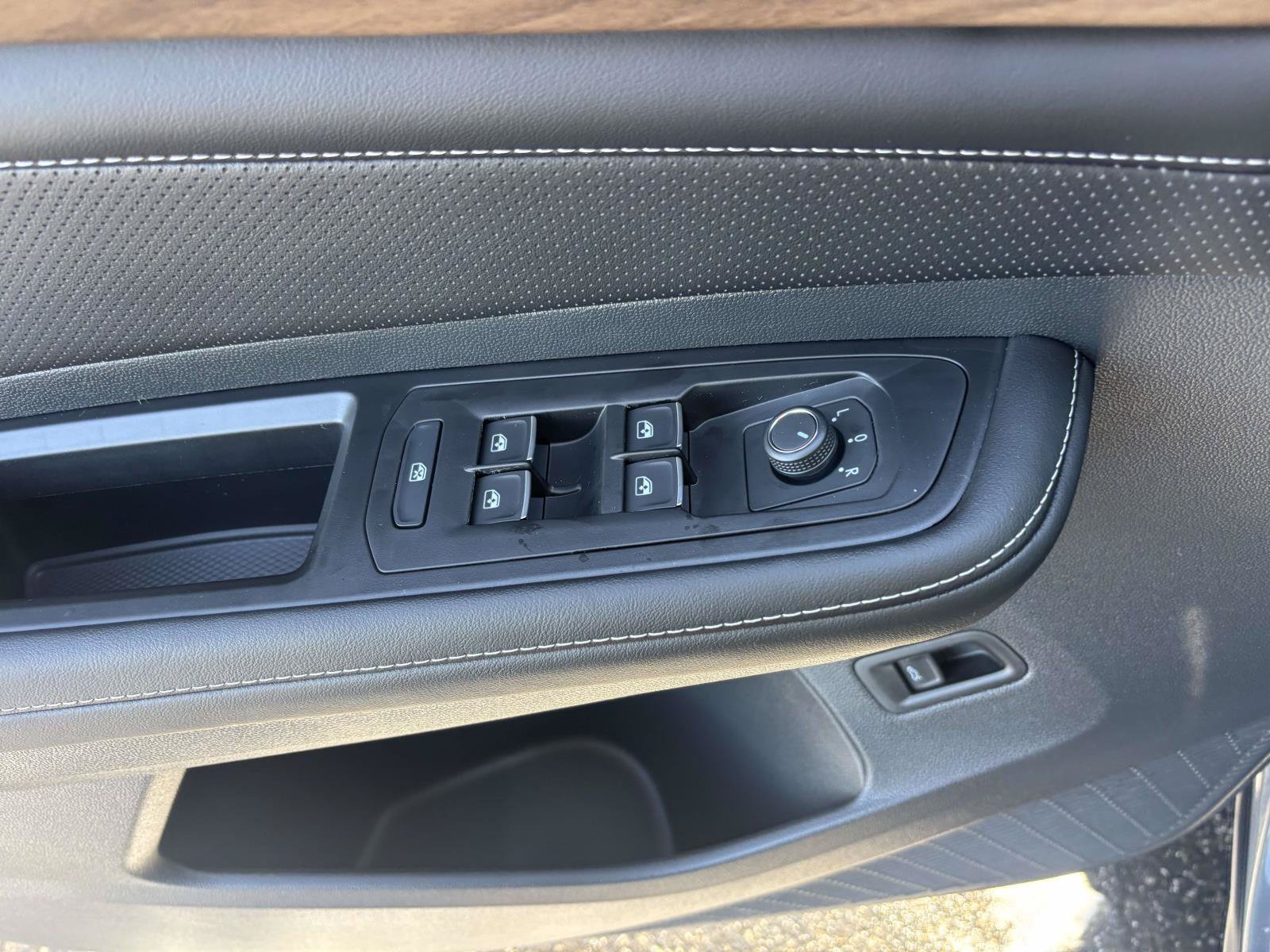 New 2026 Volkswagen Atlas SE AWD/4WD image 13