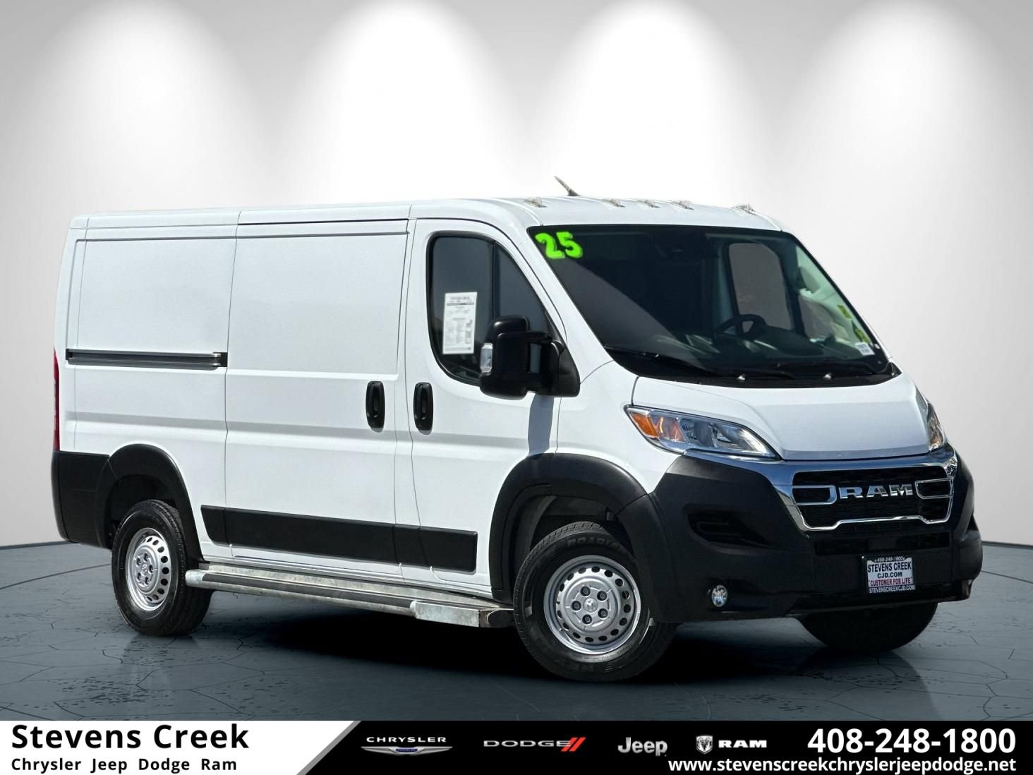 Used 2025 RAM ProMaster 2500 w/ U-Haul Equipment Group FWD image 1