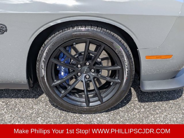 Used 2023 Dodge Challenger SRT Hellcat RWD image 10