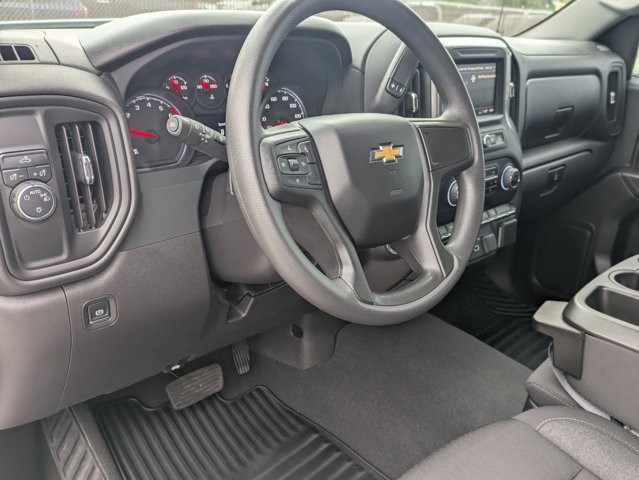 Used 2024 Chevrolet Silverado 1500 Custom image 9