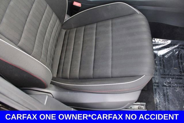 Used 2019 Volkswagen Jetta GLI image 17