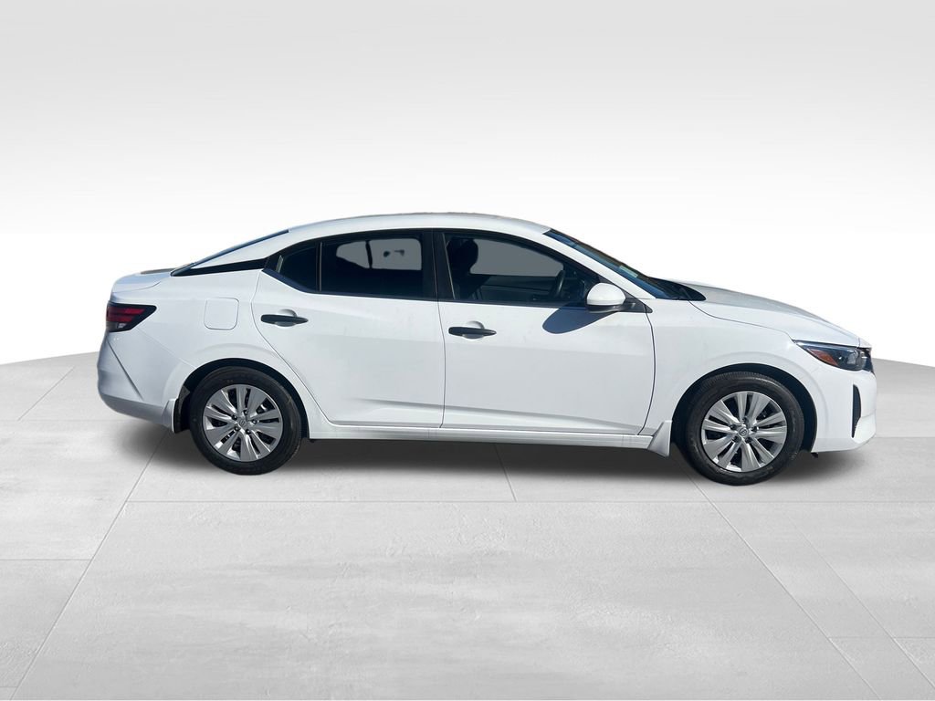 New 2025 Nissan Sentra S image 7