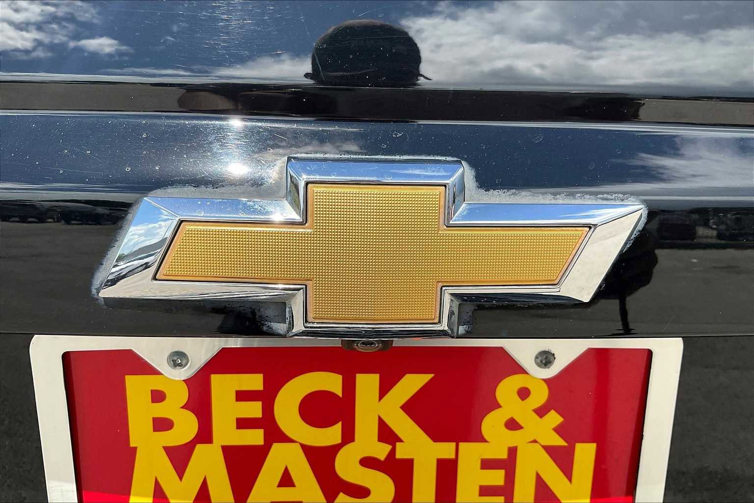 Used 2019 Chevrolet Suburban Premier image 29