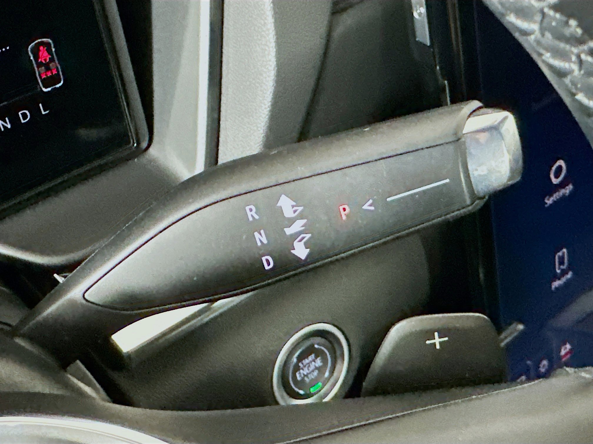 Used 2025 GMC Terrain Elevation AWD/4WD image 25