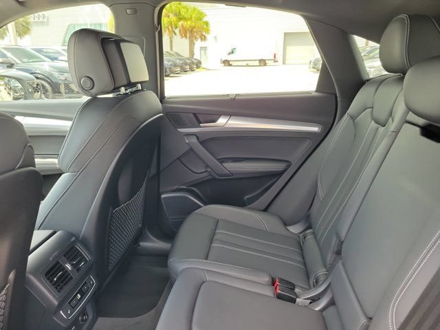 Certified 2023 Audi Q5 2.0T Prestige AWD/4WD image 11