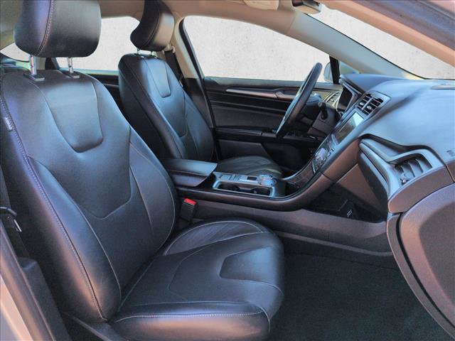 Used 2019 Ford Fusion Energi Titanium image 21