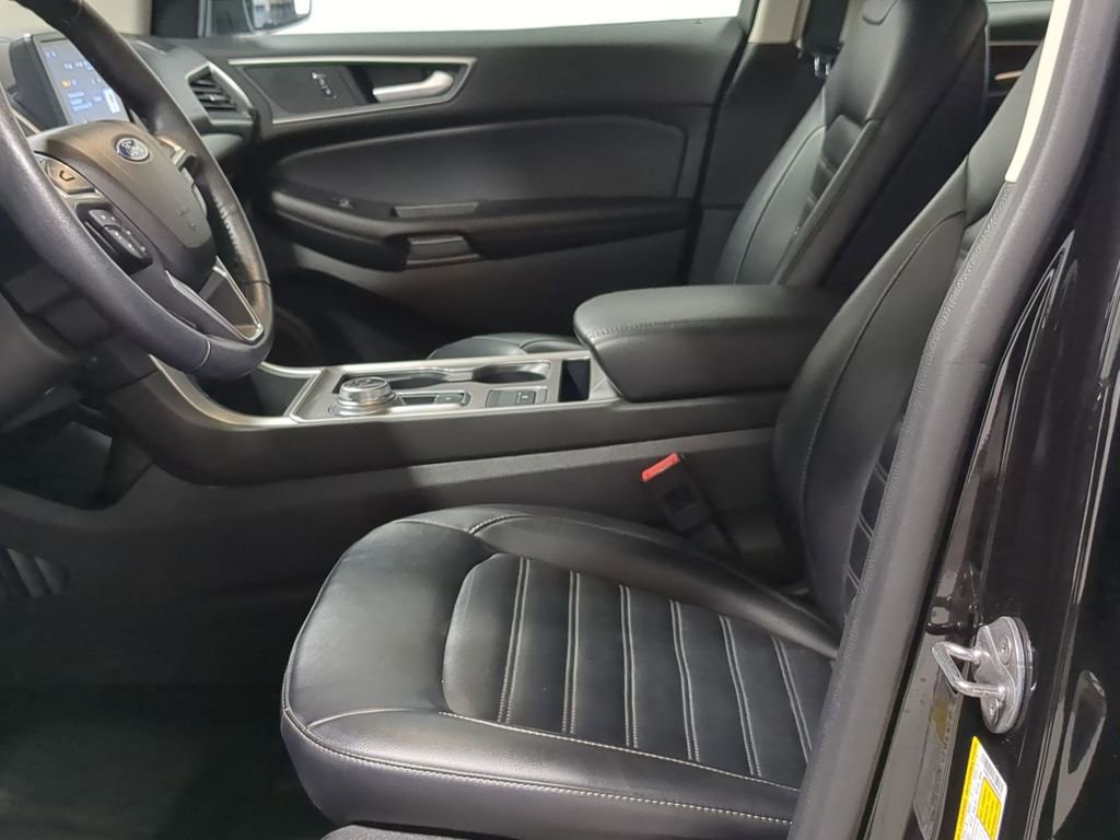 Used 2024 Ford Edge SEL w/ Convenience Package image 29