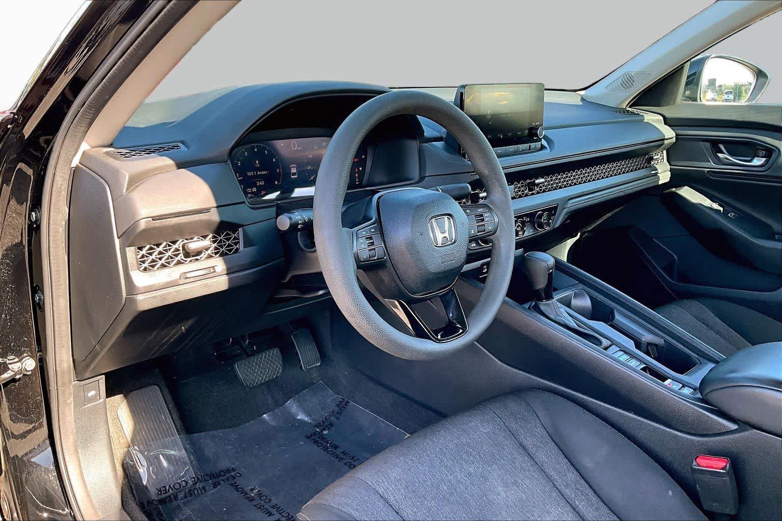 Used 2024 Honda Accord EX image 18
