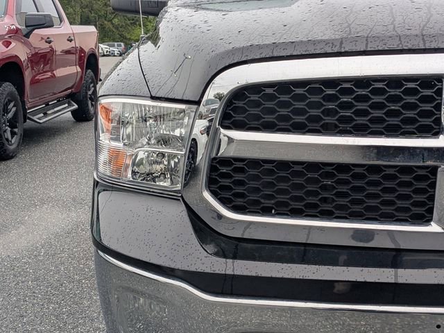 Used 2022 RAM 1500 Classic SLT image 9