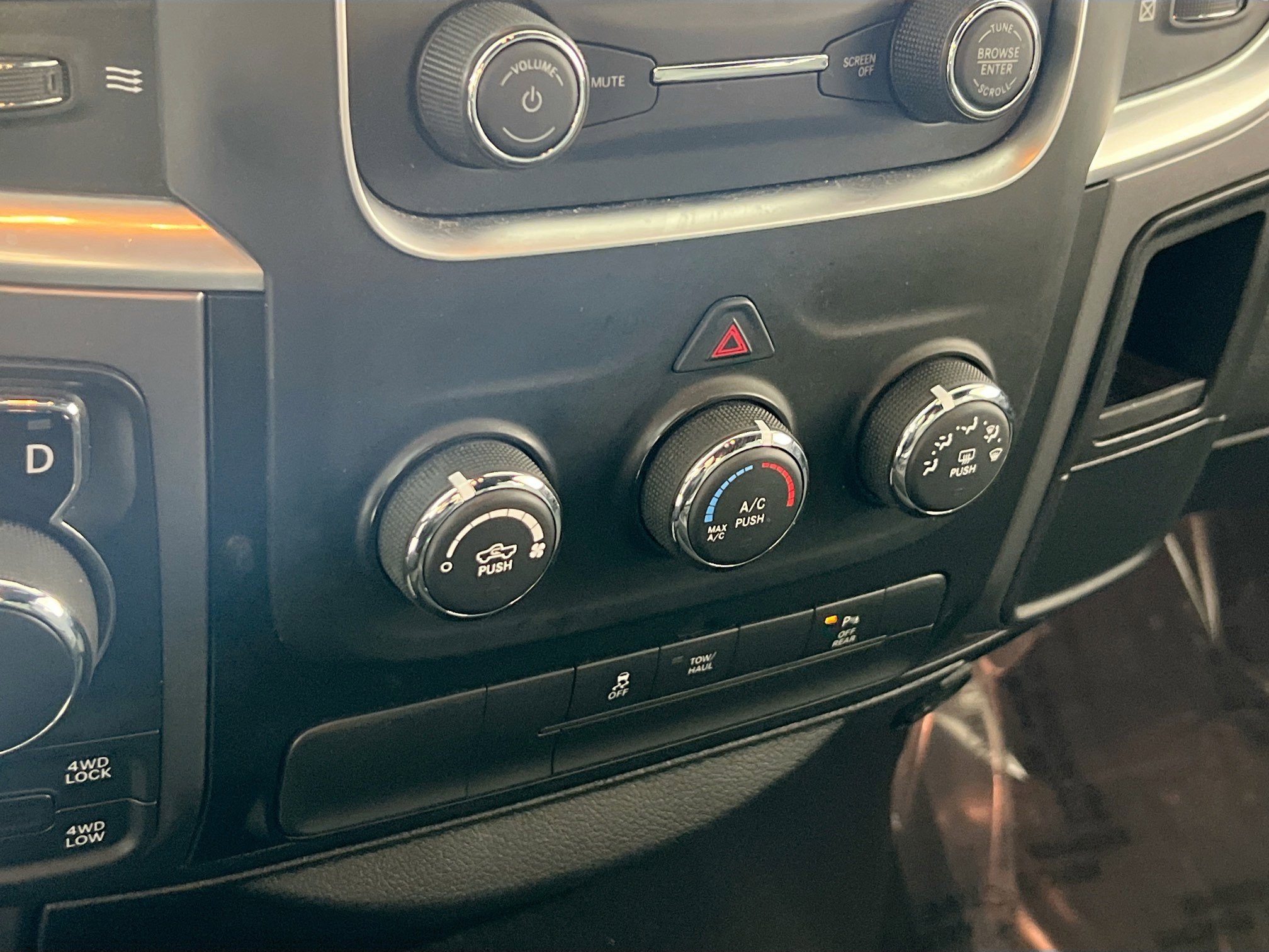 Used 2022 RAM 1500 Classic Warlock image 15