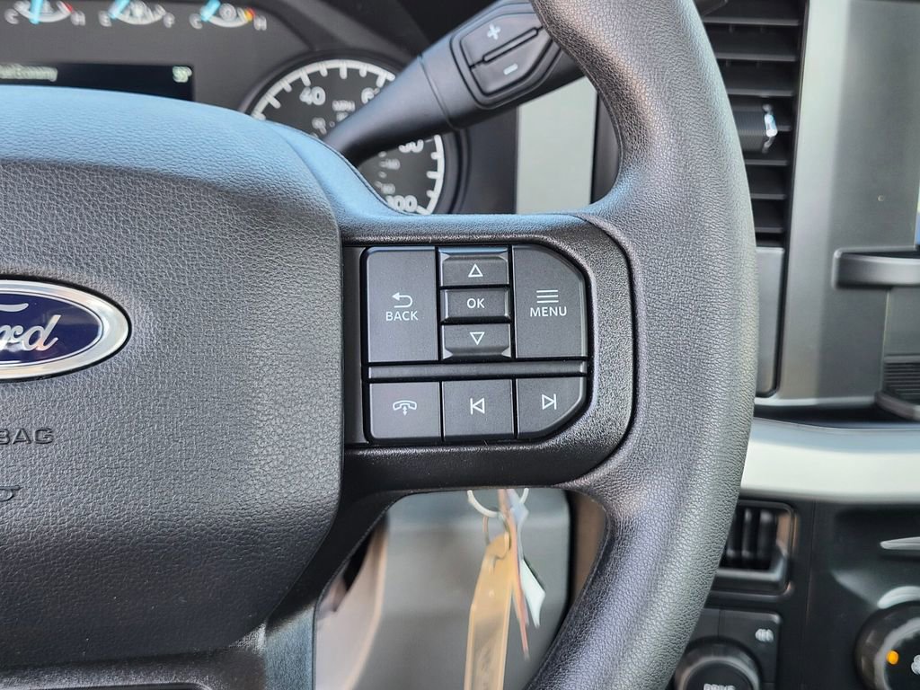 New 2026 Ford F250 XL w/ XL Chrome Package image 24