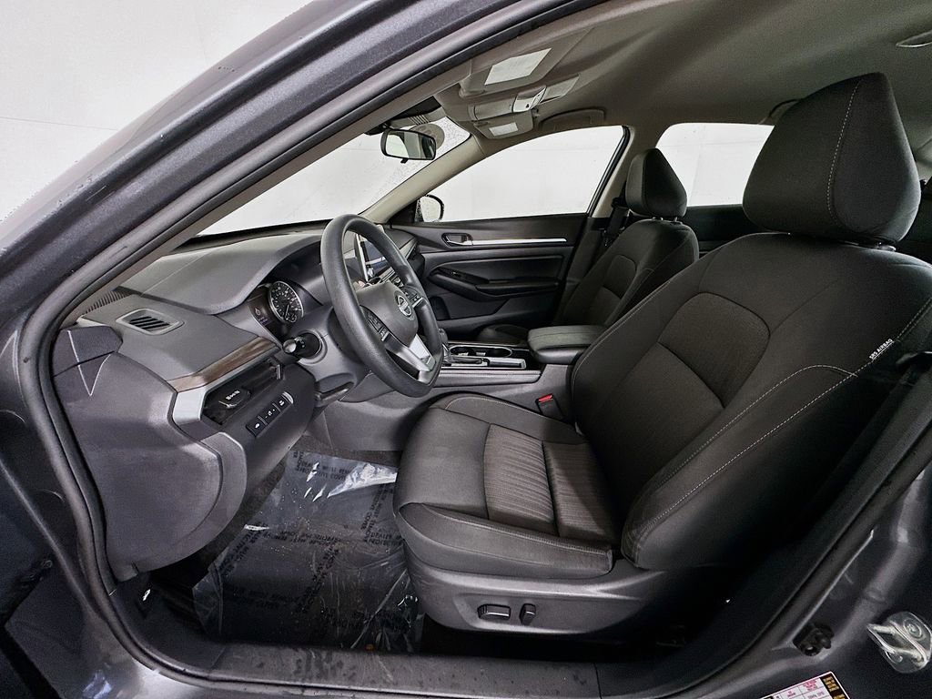 Used 2023 Nissan Altima 2.5 SV image 28