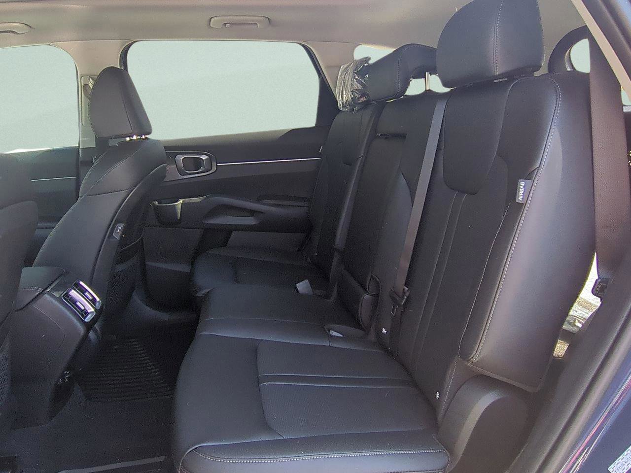 New 2026 Kia Sorento S image 29