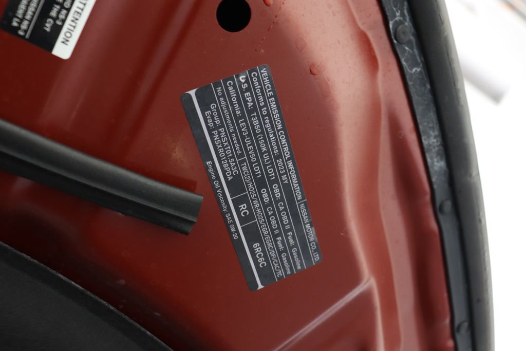 Used 2023 Nissan Rogue S image 34