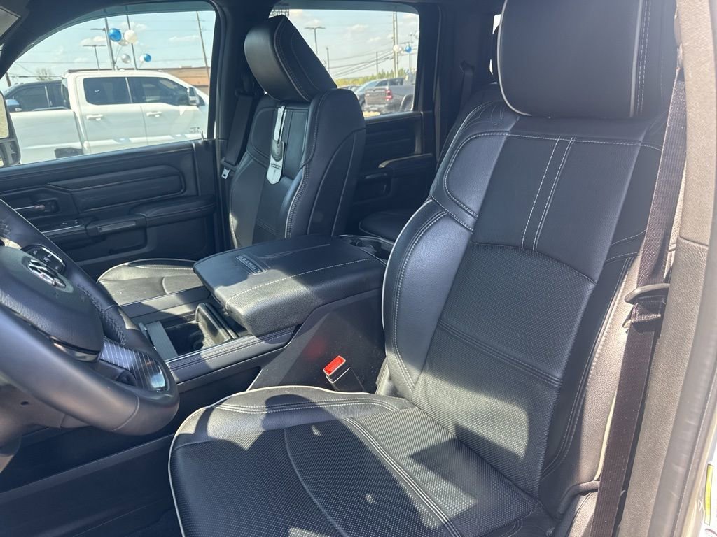 Used 2024 RAM 3500 Limited image 28