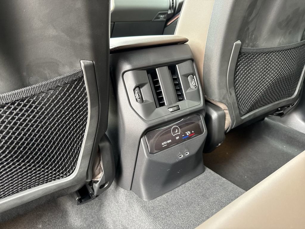 Certified 2025 BMW X3 xDrive30i w/ Premium Package image 29