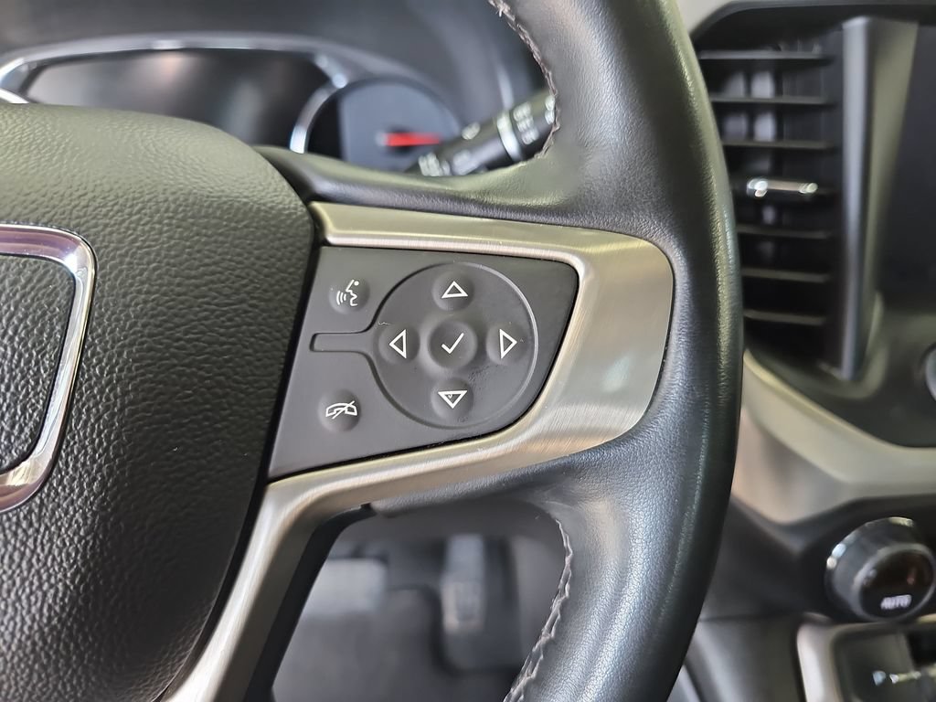 Used 2023 GMC Acadia Denali FWD image 18