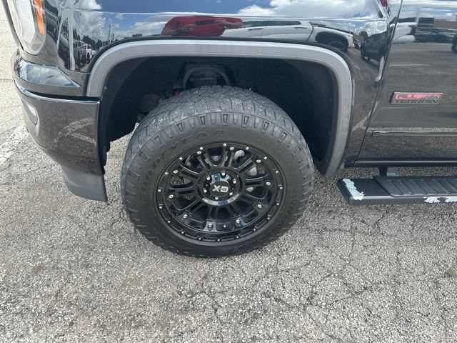 Used 2017 GMC Sierra 1500 SLT AWD/4WD image 2