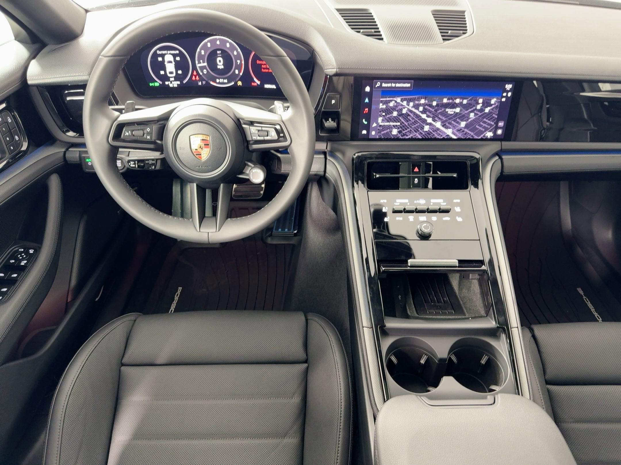 Used 2026 Porsche Panamera image 27