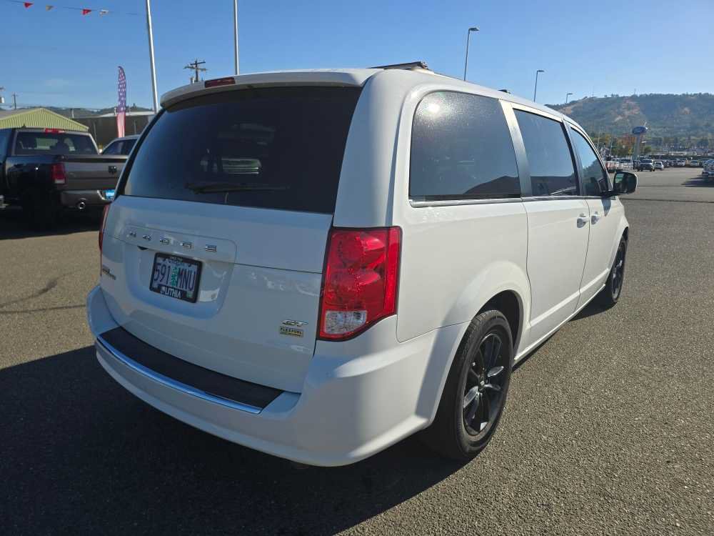 Used 2019 Dodge Grand Caravan GT FWD image 17