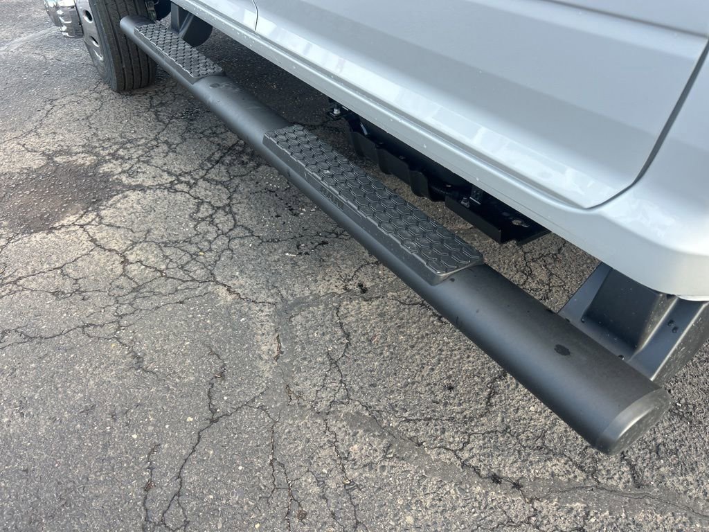 New 2026 RAM 5500 Tradesman AWD/4WD image 7