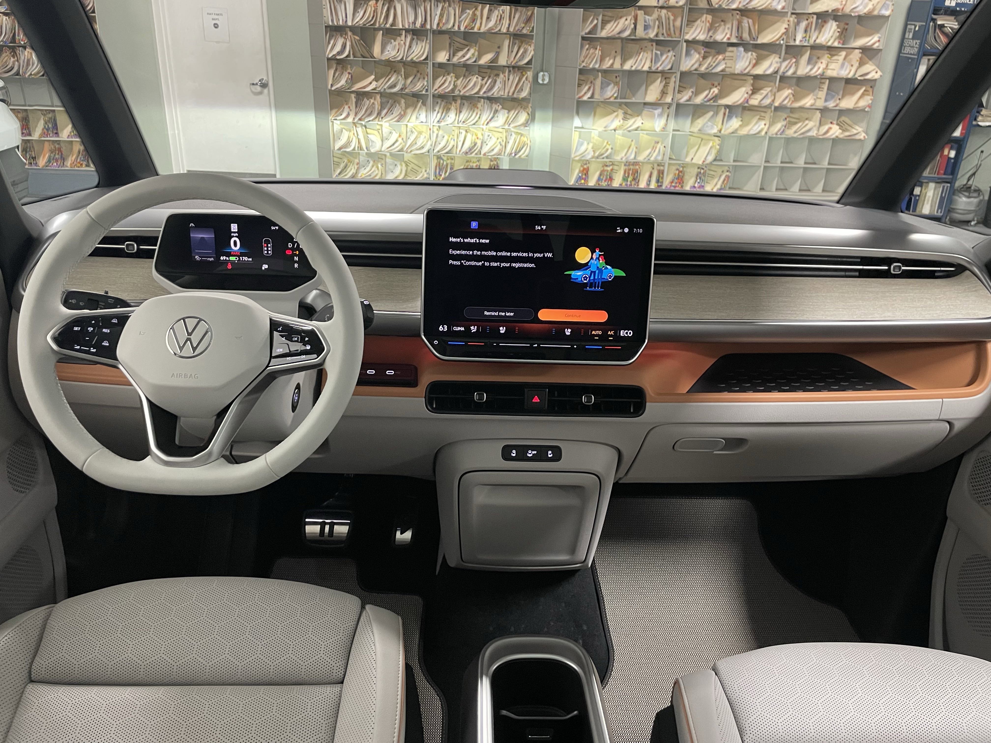 New 2025 Volkswagen ID. Buzz 1st Edition image 19