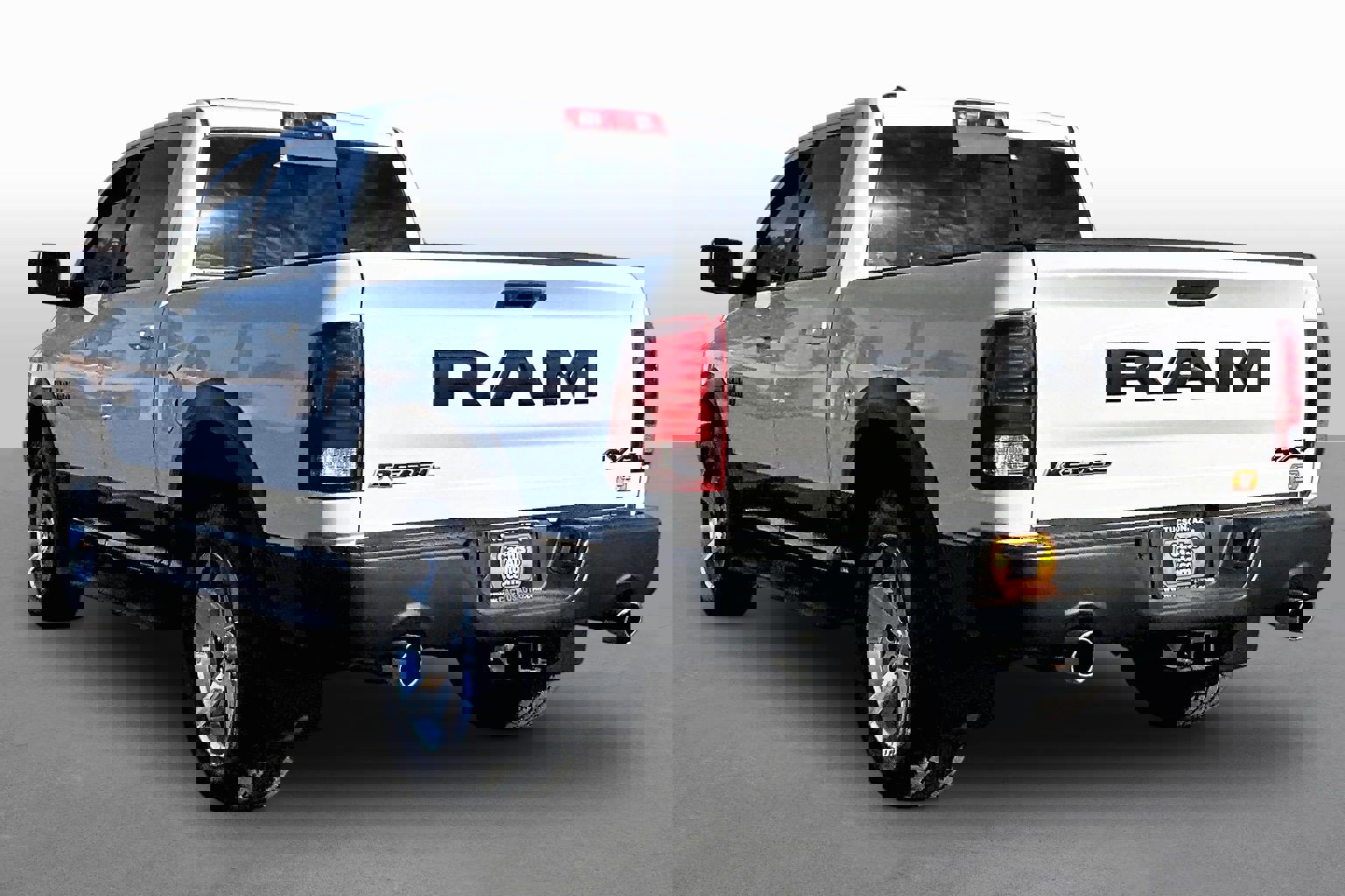 Used 2017 RAM 1500 Rebel image 11