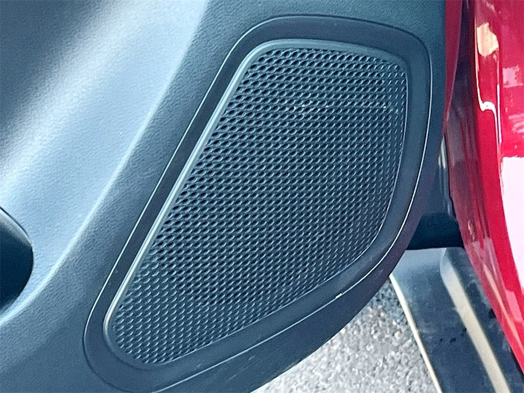 Used 2024 Hyundai Venue Limited image 19