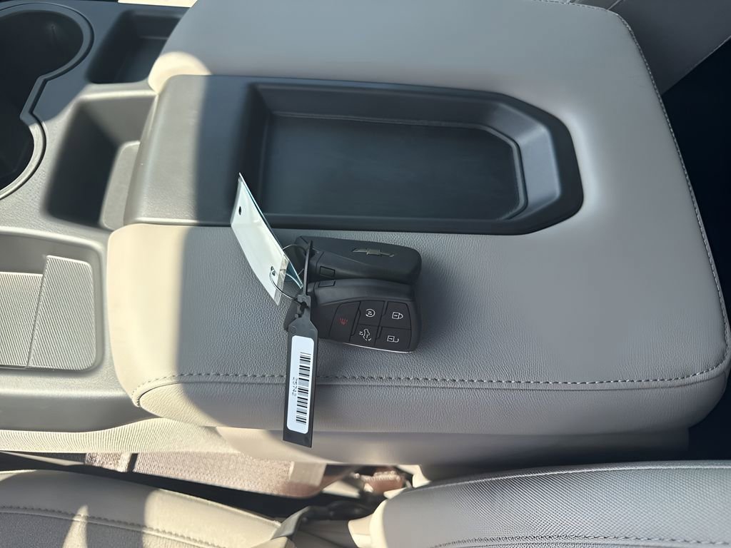 New 2026 Chevrolet Silverado 1500 RST AWD/4WD image 32