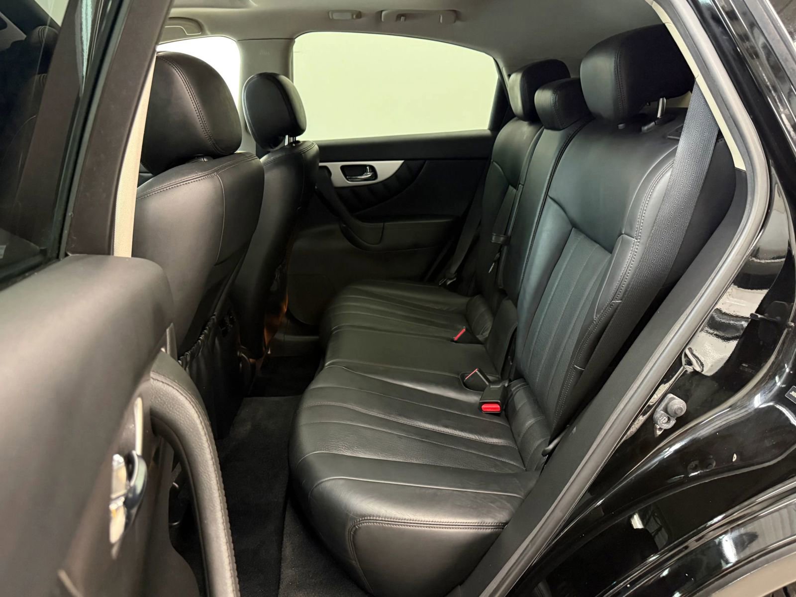 Used 2016 INFINITI QX70 3.7 image 18