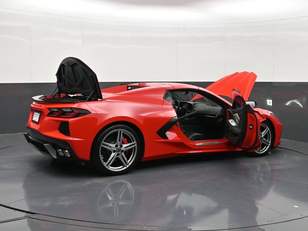 Used 2026 Chevrolet Corvette Stingray Preferred Conv w/ 2LT RWD image 34