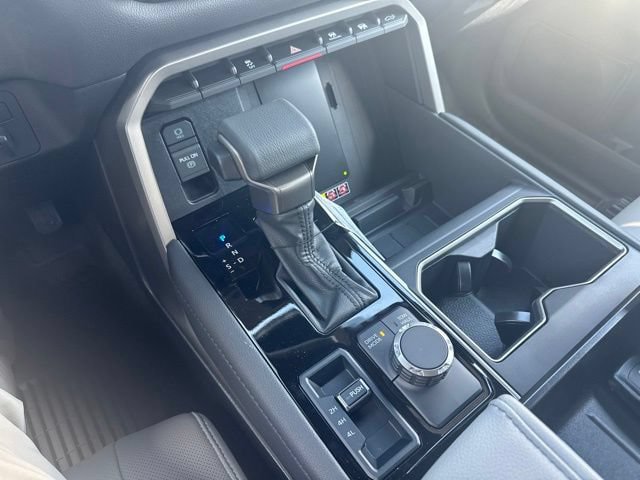 New 2026 Toyota Tundra Limited AWD/4WD image 24