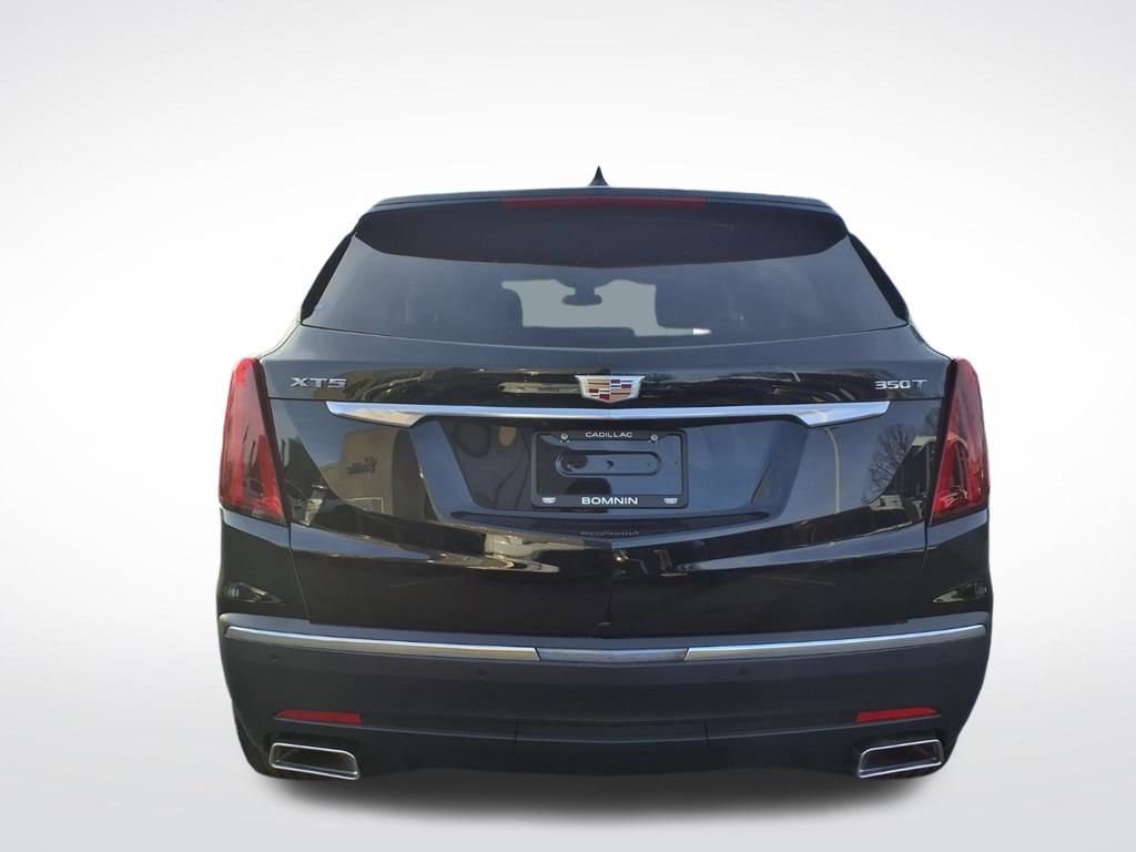 Used 2025 Cadillac XT5 Luxury image 6