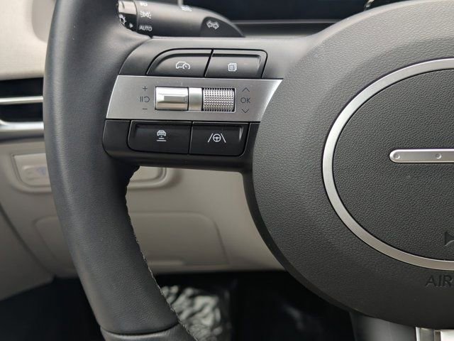 Used 2025 Hyundai Tucson SEL FWD image 21