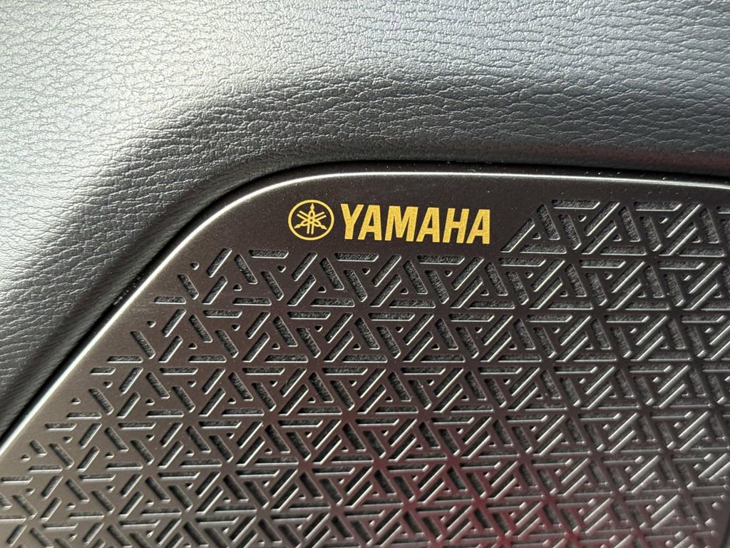 New 2026 Mitsubishi Outlander SE image 21