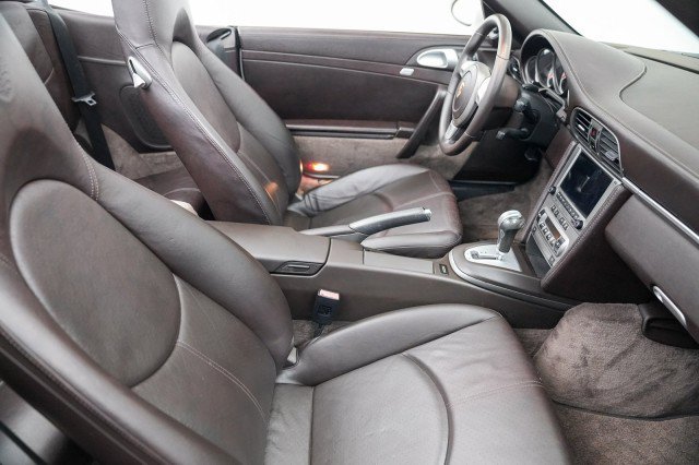 Used 2005 Porsche 911 Carrera image 27