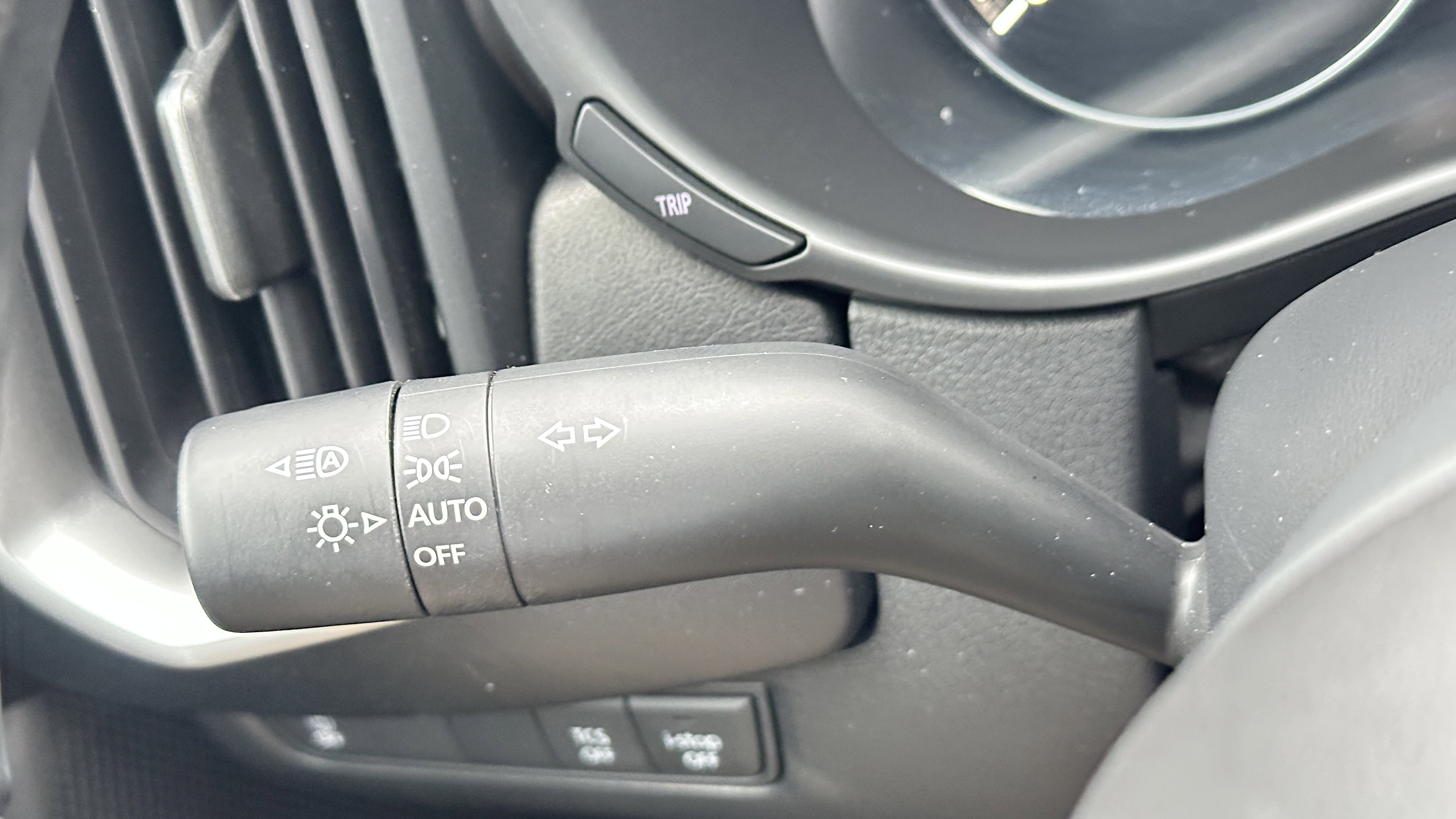 Certified 2025 MAZDA CX-50 AWD 2.5 Turbo w/ Premium Pkg image 28