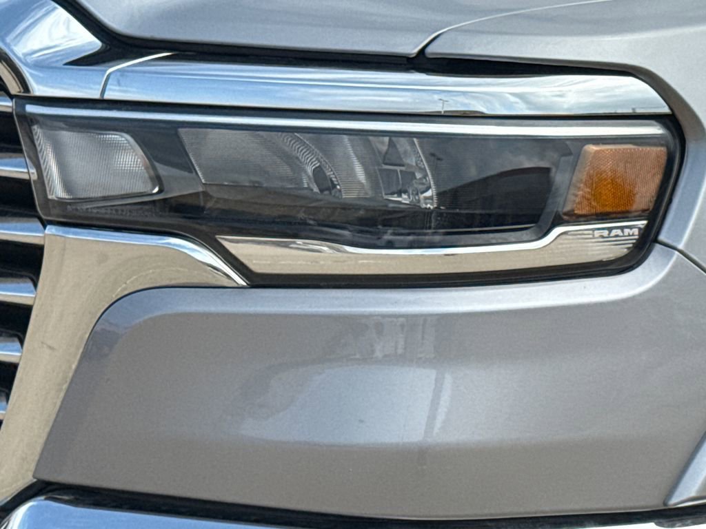 Used 2025 RAM 1500 Laramie image 4