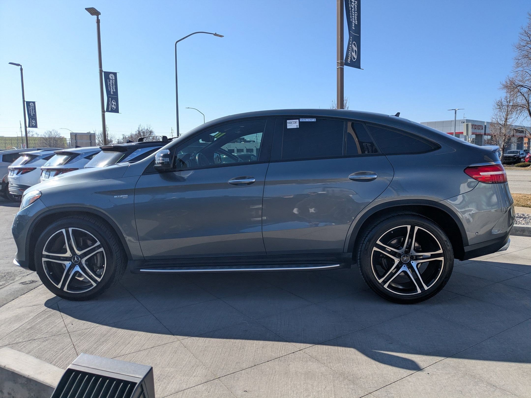 Used 2017 Mercedes-Benz GLE 43 AMG 4MATIC Coupe w/ Premium 3 Package image 8