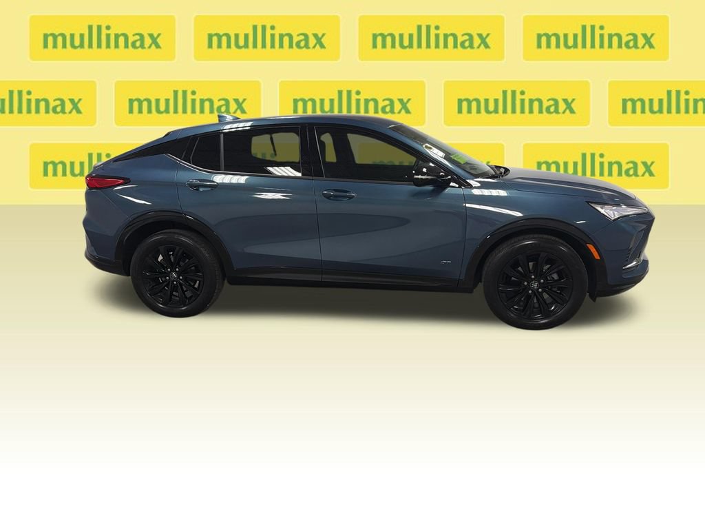 Used 2025 Buick Envista Sport Touring w/ Convenience I Package FWD image 20