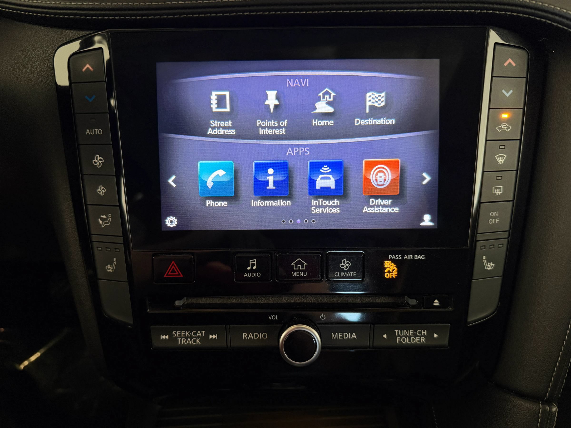 Used 2019 INFINITI QX50 Essential AWD/4WD image 23
