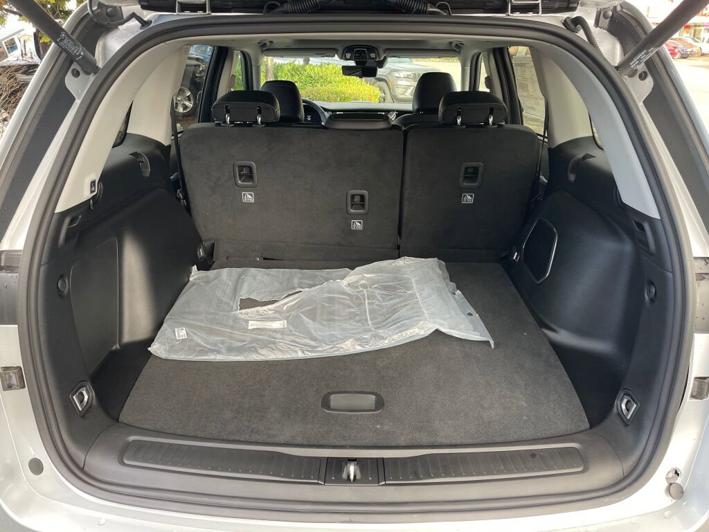 New 2024 Jeep Grand Cherokee Limited 4xe w/ Luxury Tech Group II image 15